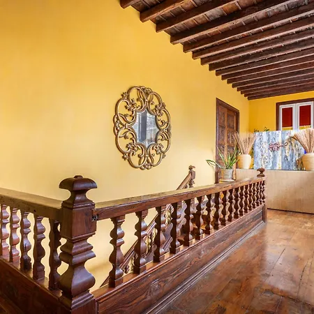 Live Orotava Antigua Attic National Heritage