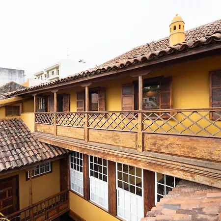 Live Orotava Antigua Attic National Heritage Apartment